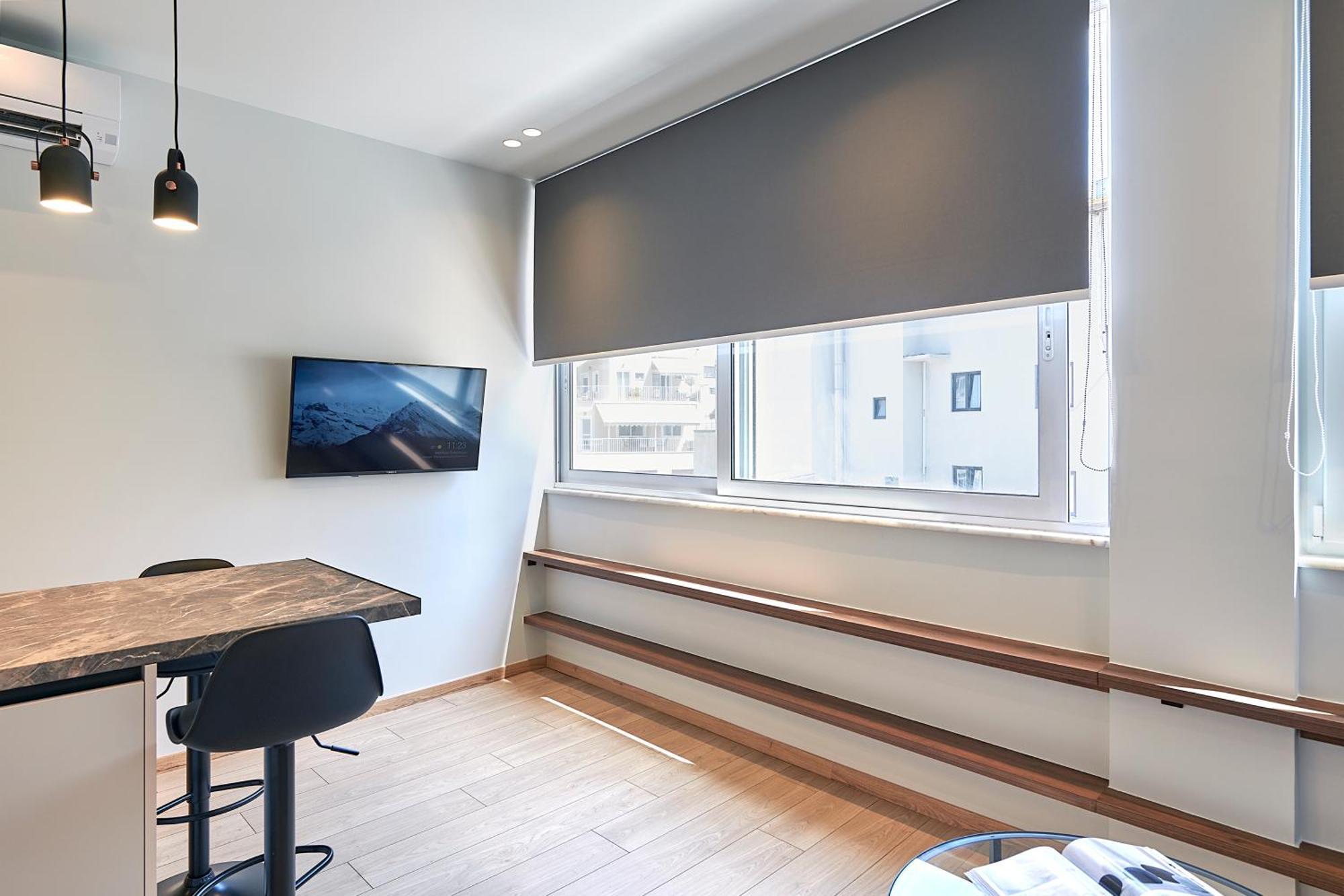 City-Center Apartment In Vibrant Monastiraki, Athens Atenas Exterior foto